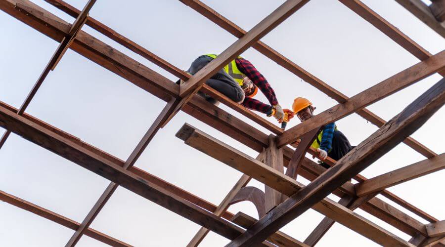 Expert new roof installation services in McKenzie, AL